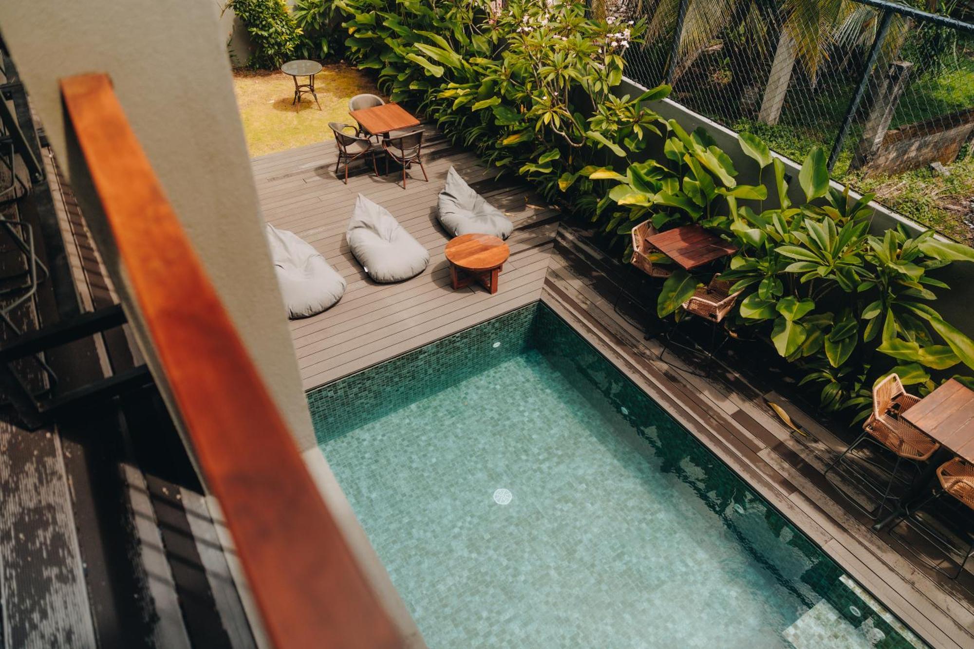 Bohemian Nest Hotel Negombo Exterior photo