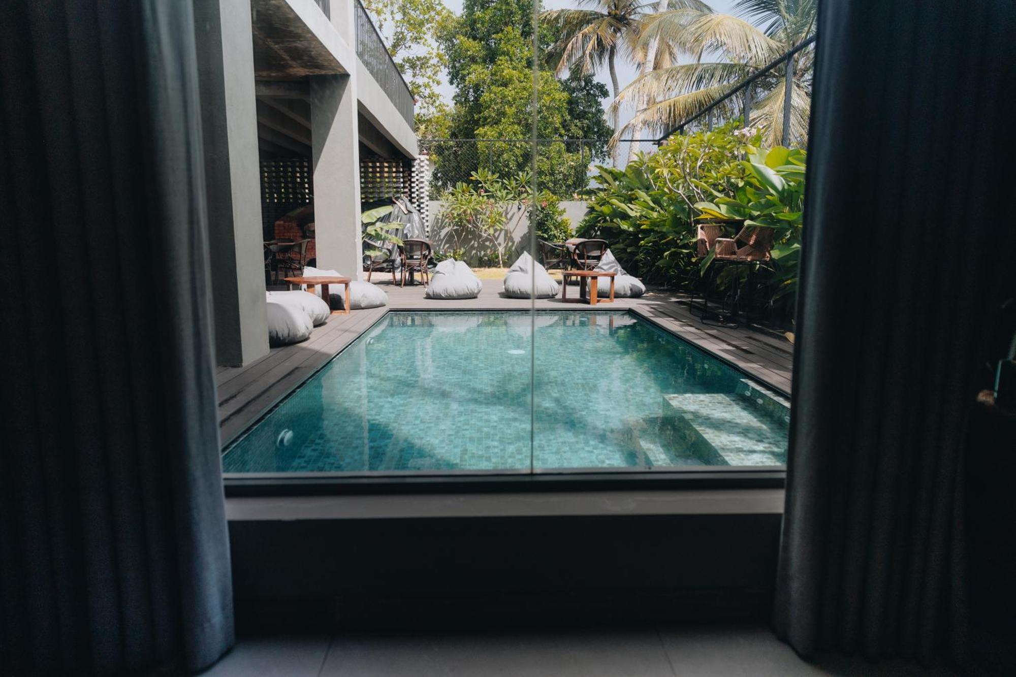 Bohemian Nest Hotel Negombo Exterior photo
